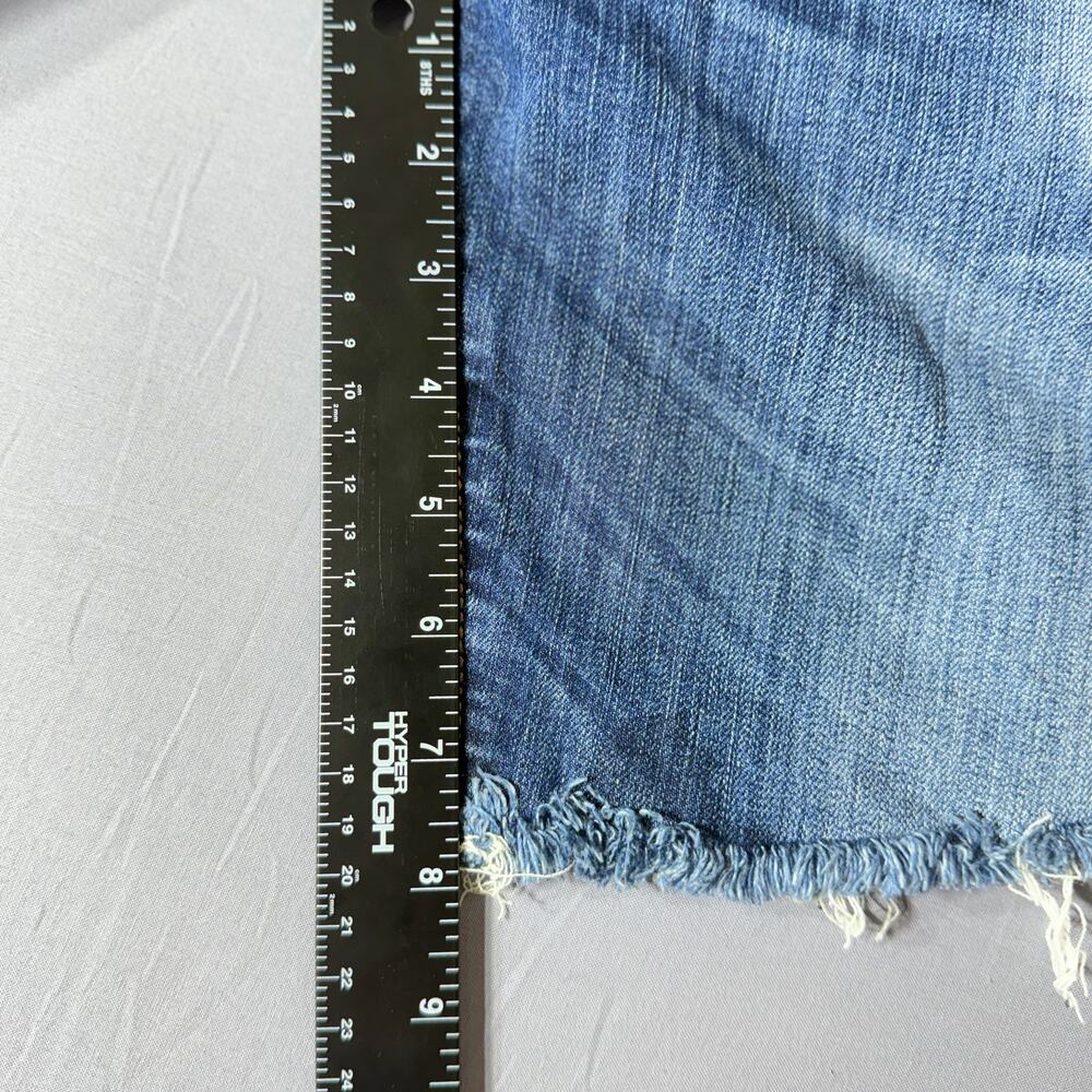 Mavi Josh Mens Denim Shorts Size 33 Raw Hem Distressed Medium Wash Cut Off - Picture 5 of 8
